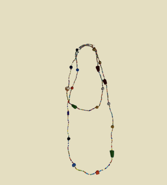 KE NKL- PAK Clay long necklace. M/12 INV 1 = 12