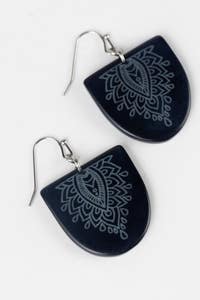 Earrings etched paisley medallion tagua 1.75L navy